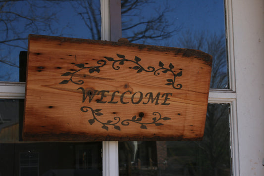 Welcome Wreath Sign